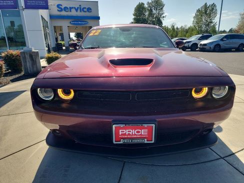 Used 2022 Dodge Challenger GT w/ Blacktop Package image 9
