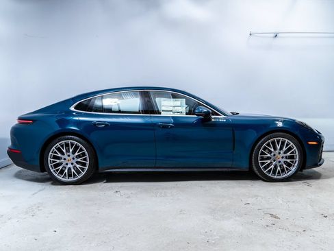 New 2026 Porsche Panamera 4 AWD/4WD image 8