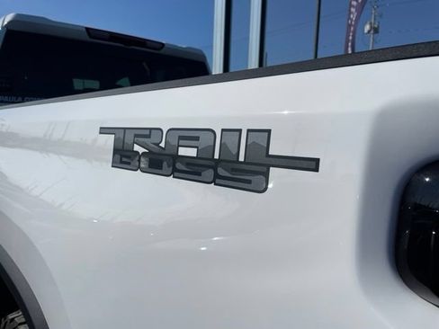 New 2026 Chevrolet Silverado 2500 LT w/ Trail Boss Package AWD/4WD image 21