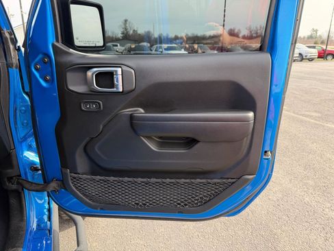 Used 2021 Jeep Gladiator Rubicon w/ Trailer Tow Package image 20