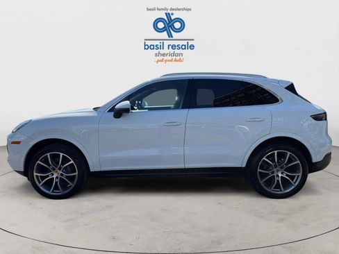 Used 2019 Porsche Cayenne AWD/4WD image 3