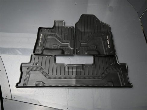 Used 2025 Honda Ridgeline Black Edition image 40