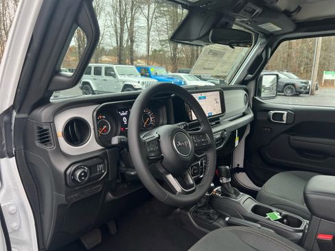 New 2026 Jeep Gladiator Sport image 16