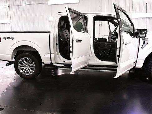 Used 2024 Ford F150 Lariat w/ Equipment Group 502A High image 40