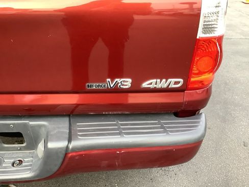 Used 2006 Toyota Tundra Limited image 10