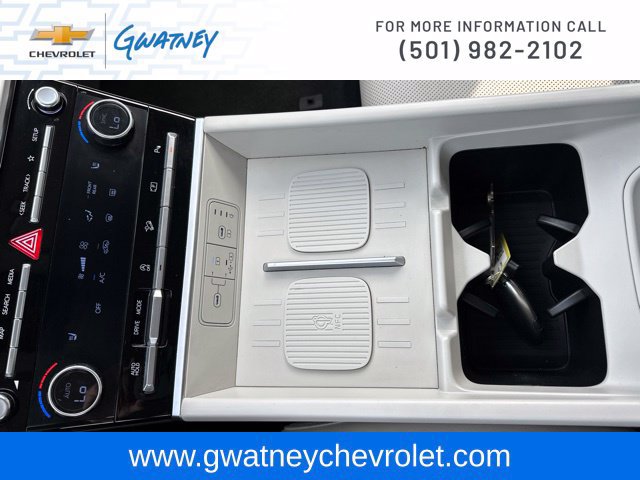 Used 2025 Hyundai Santa Fe SEL FWD image 19