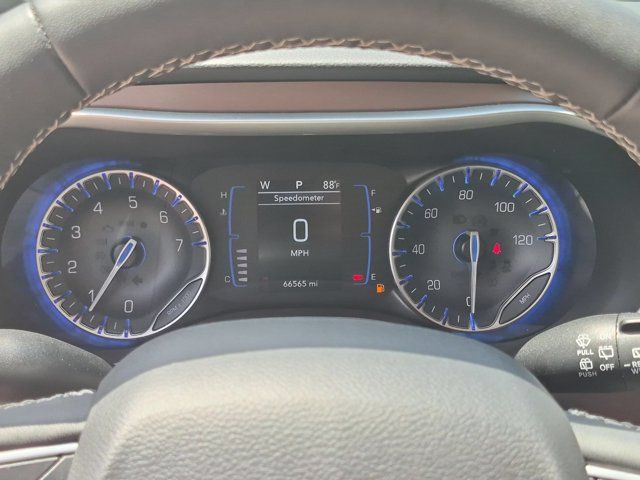 Used 2023 Chrysler Voyager LX FWD image 16