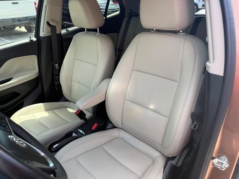 Used 2017 Buick Encore Premium AWD/4WD image 20