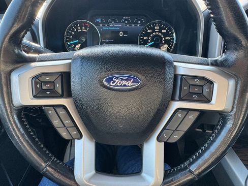 Used 2018 Ford F150 Lariat w/ Equipment Group 501A Mid image 13
