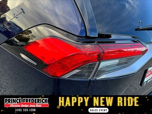 Used 2021 Toyota RAV4 XSE image 28