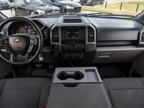 Used 2016 Ford F150 XLT w/ Trailer Tow Package image 11