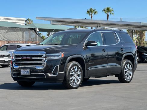 Used 2023 GMC Acadia SLT image 7