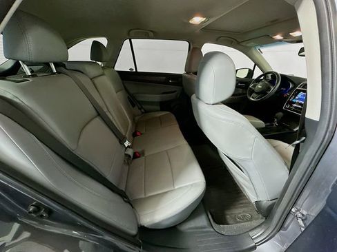 Used 2018 Subaru Outback 2.5i Limited image 28