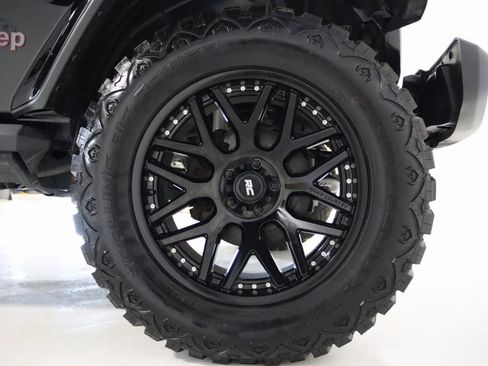 Used 2020 Jeep Gladiator Rubicon image 90