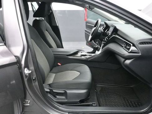 Used 2021 Toyota Camry LE image 13
