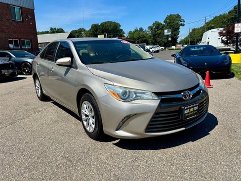 Used 2009 Toyota Camry LE FWD image 23