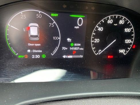 Used 2023 Honda CR-V Sport image 3