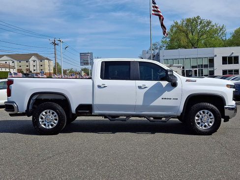 Used 2024 Chevrolet Silverado 2500 LT w/ All Star Edition AWD/4WD image 7