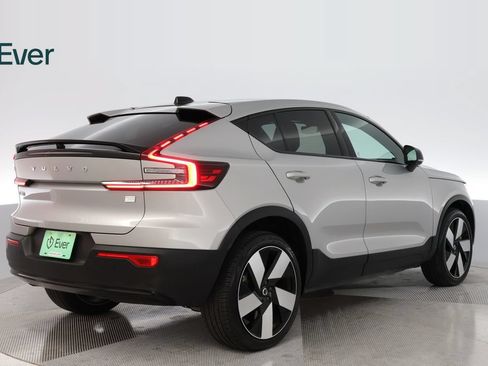 Used 2023 Volvo C40 P8 Recharge Ultimate AWD/4WD image 3