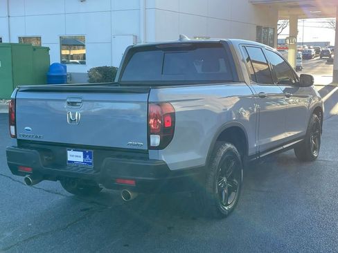Certified 2023 Honda Ridgeline Black Edition image 6