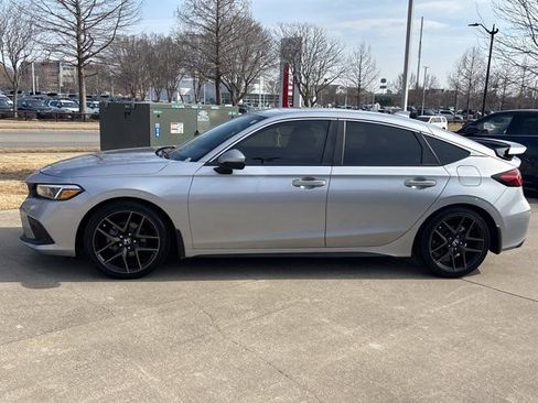 Used 2023 Honda Civic Sport Touring image 10