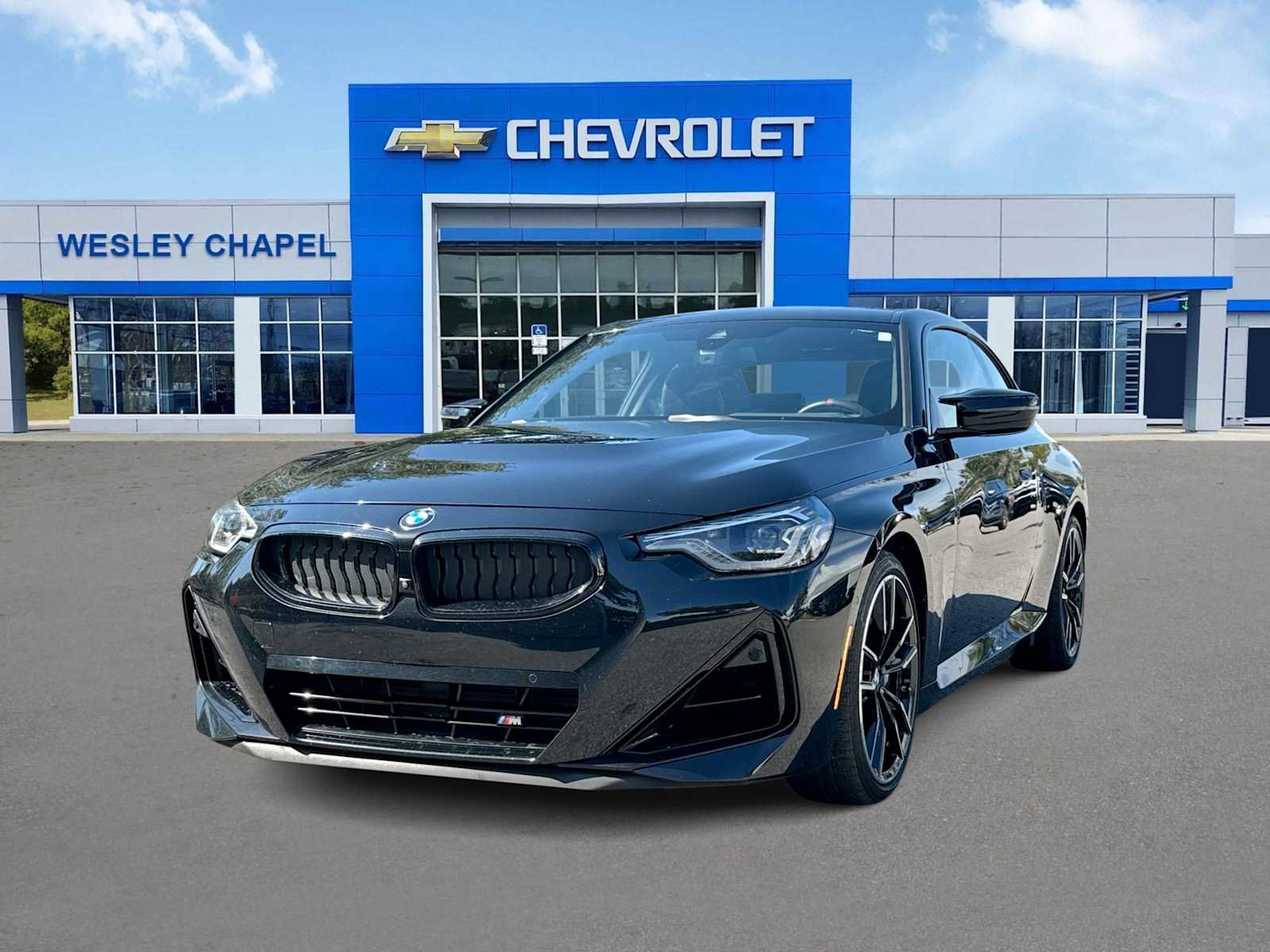 Used 2025 BMW M240i Coupe RWD image 1