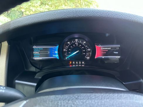 Used 2017 Ford Expedition EL Limited image 11