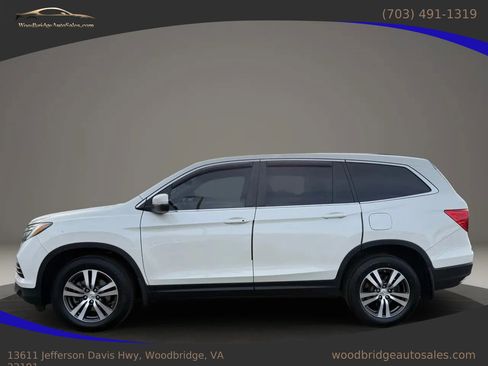 Used 2018 Honda Pilot EX image 3