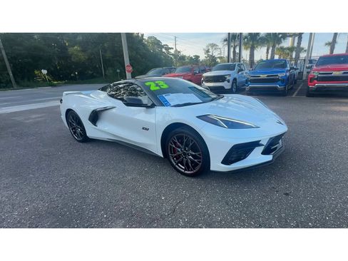 Used 2023 Chevrolet Corvette Stingray Premium Conv w/ Z51 Performance Package RWD image 8