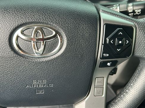 Used 2020 Toyota 4Runner SR5 Premium AWD/4WD image 20