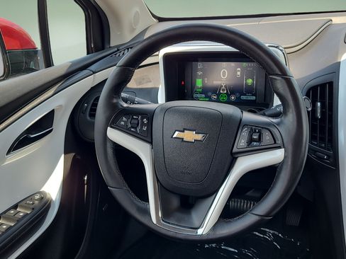 Used 2015 Chevrolet Volt Premium w/ Premium Trim Package FWD image 12
