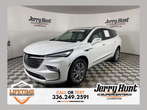 Used 2023 Buick Enclave Premium w/ Experience Buick Package image 1