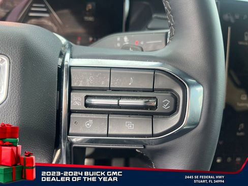 Certified 2025 GMC Acadia Elevation image 16