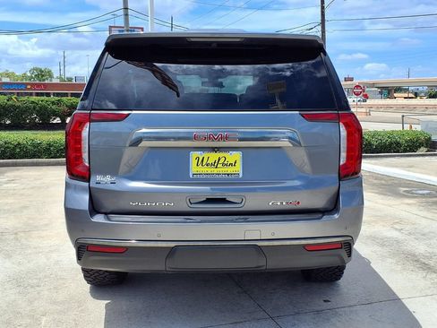 Used 2021 GMC Yukon AT4 w/ LPO, Illumination Package AWD/4WD image 5