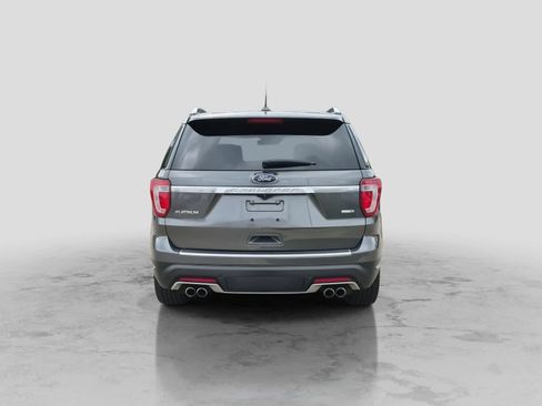 Used 2018 Ford Explorer Platinum AWD/4WD image 7