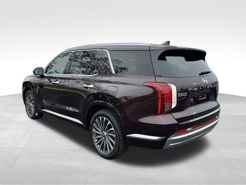 Used 2023 Hyundai Palisade Calligraphy image 5