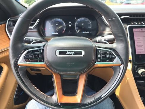 Used 2021 Jeep Grand Cherokee L Summit AWD/4WD image 21