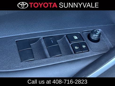 Certified 2024 Toyota Corolla SE w/ SE Convenience Package FWD image 18