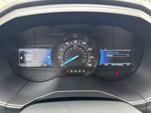 Used 2022 Ford Edge SEL image 19