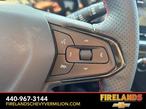 New 2026 Chevrolet Trax RS w/ Sunroof Package image 19