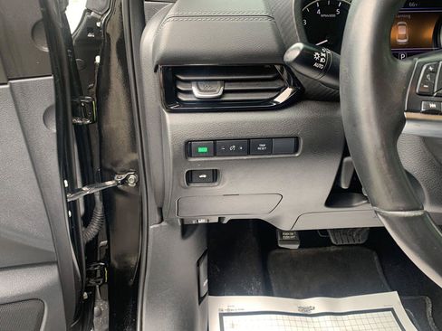Used 2023 Nissan Sentra SV w/ All-Weather Package FWD image 20