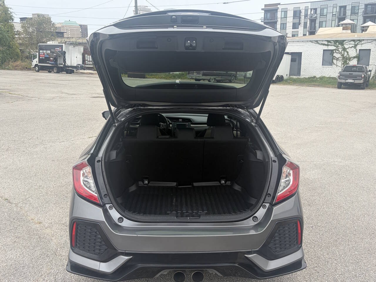 Used 2018 Honda Civic Sport image 5