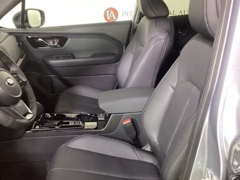 Used 2026 Subaru Forester Limited AWD/4WD image 11