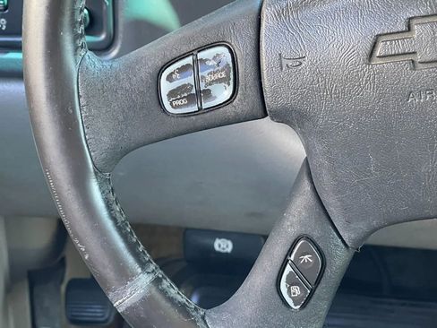 Used 2003 Chevrolet Tahoe LT image 26