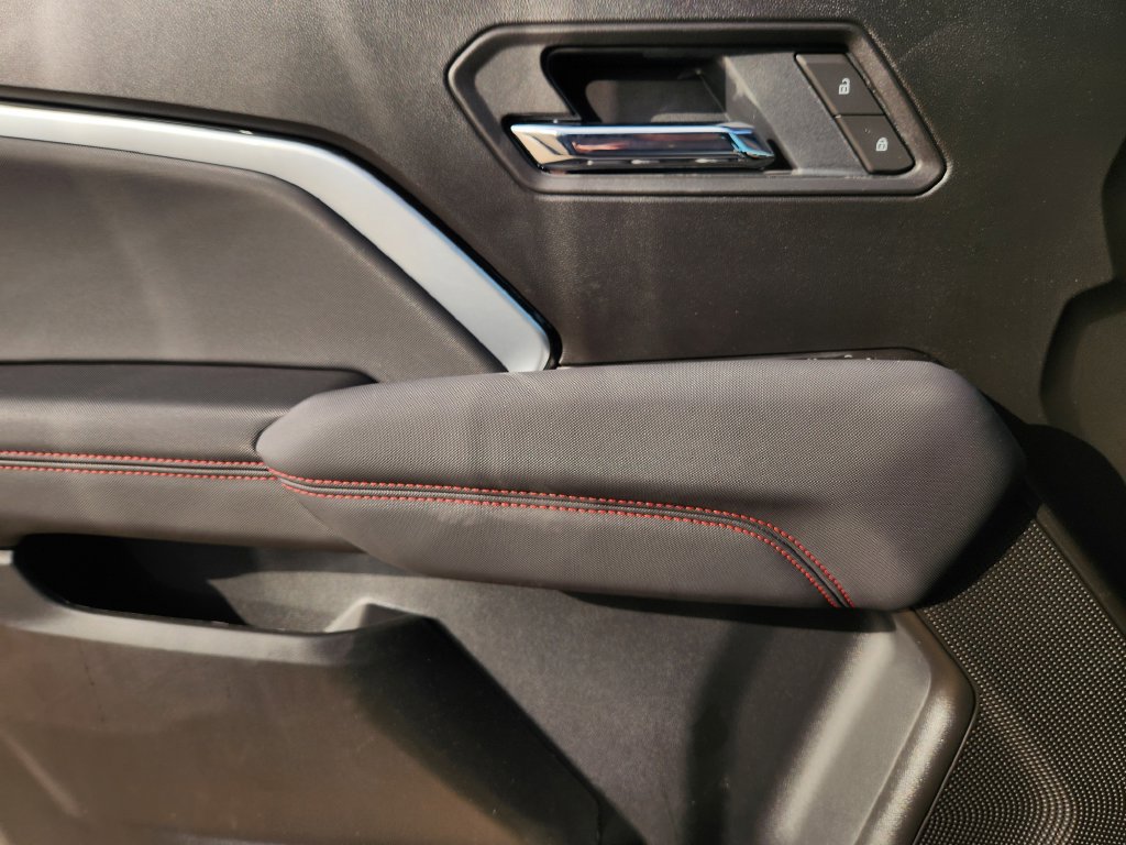 New 2026 Chevrolet Colorado Z71 AWD/4WD image 16