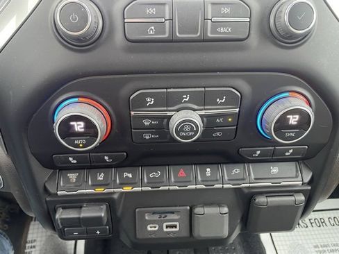 Used 2022 Chevrolet Silverado 2500 LTZ w/ Gooseneck/5TH Wheel Package image 19