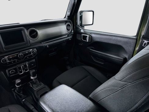 Used 2022 Jeep Wrangler Unlimited Sport AWD/4WD image 21