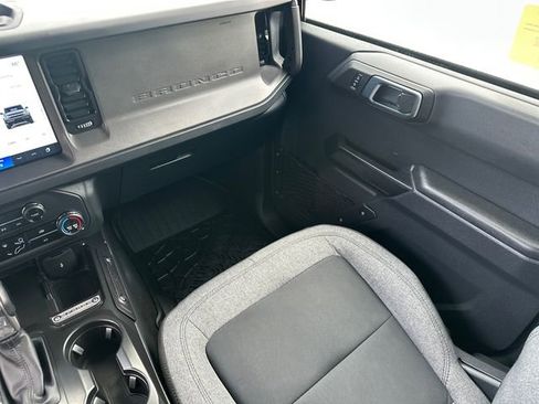 Used 2025 Ford Bronco 4-Door w/ Sasquatch Package AWD/4WD image 21