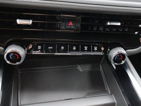 New 2026 Chevrolet Tahoe LS image 12