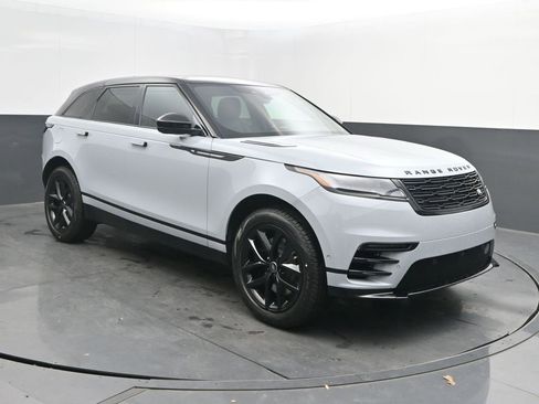 New 2026 Land Rover Range Rover Velar Dynamic SE AWD/4WD image 9